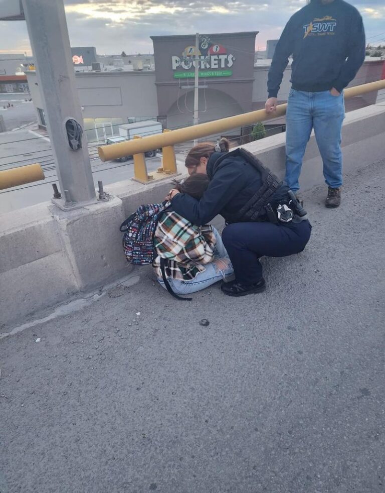 6564dbf9a5e81__6564dbf9a5e82