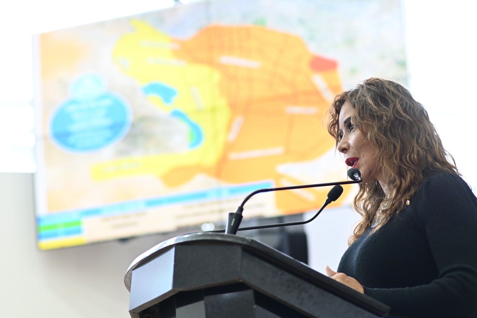 maría antonieta ayer