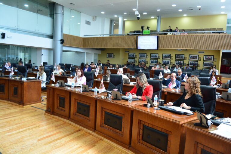 4d5c49ab-b10a-4aca-abf1-d56ca8e98ada