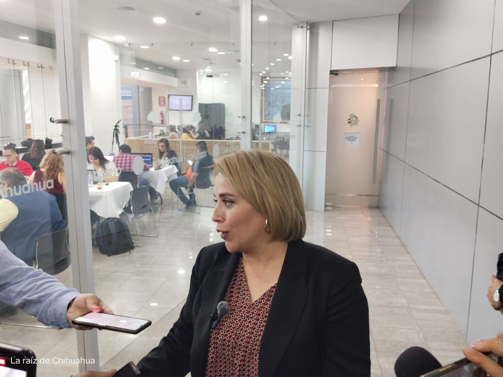 b29e23c8-33c7-4f3f-a695-ff5648b76aa0