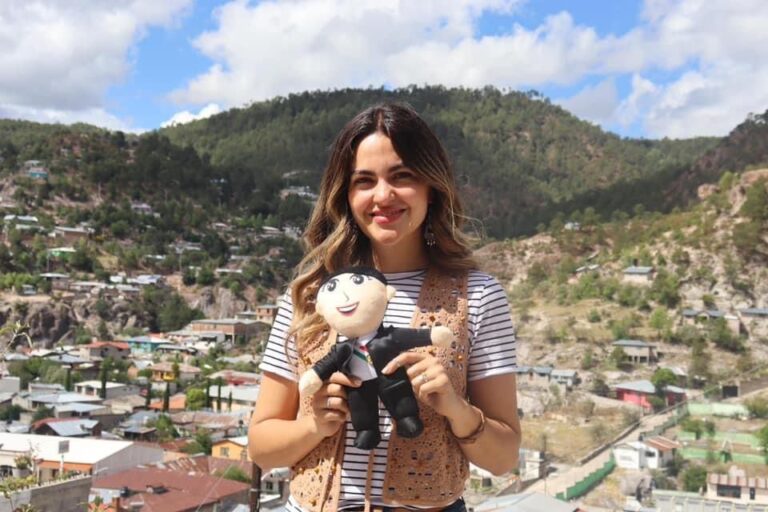 e51dee52-e8b6-4c00-b9b6-b34a07b93ef6