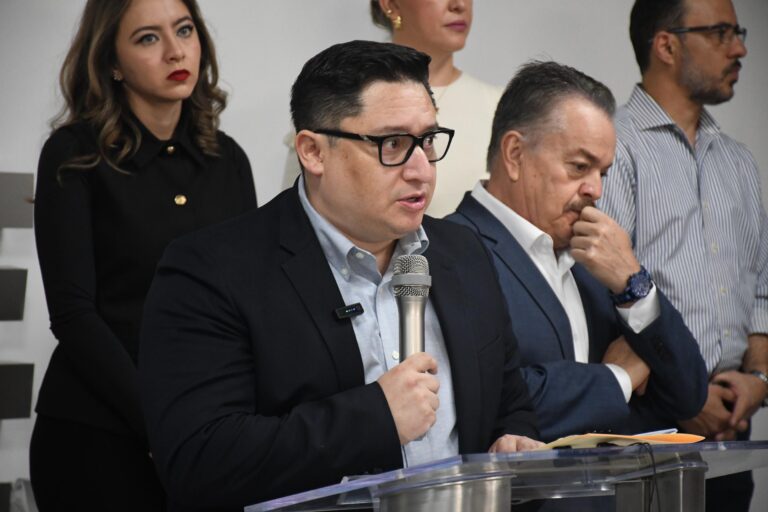 WhatsApp Image 2024-11-25 at 1.00.10 PM