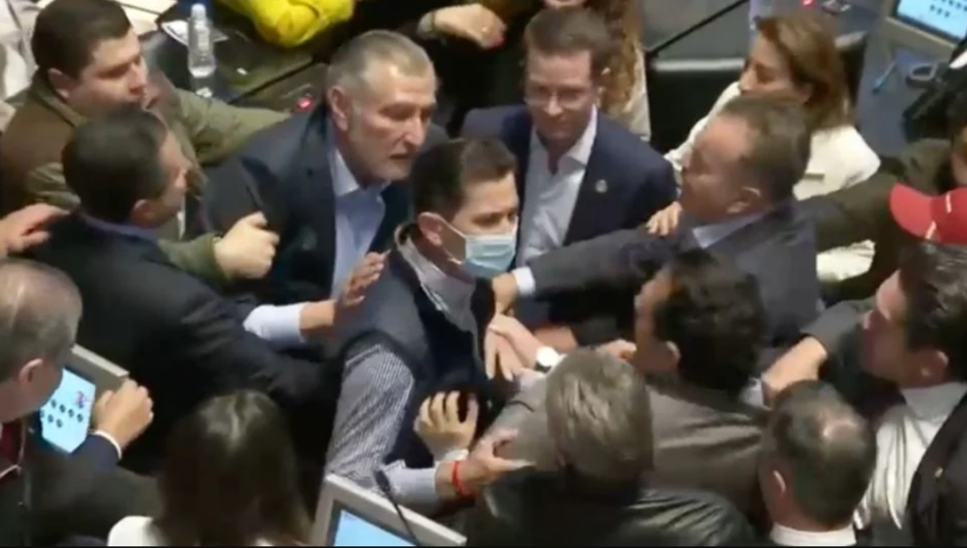 Captura-de-pantalla-2024-12-05-203355-1068x606