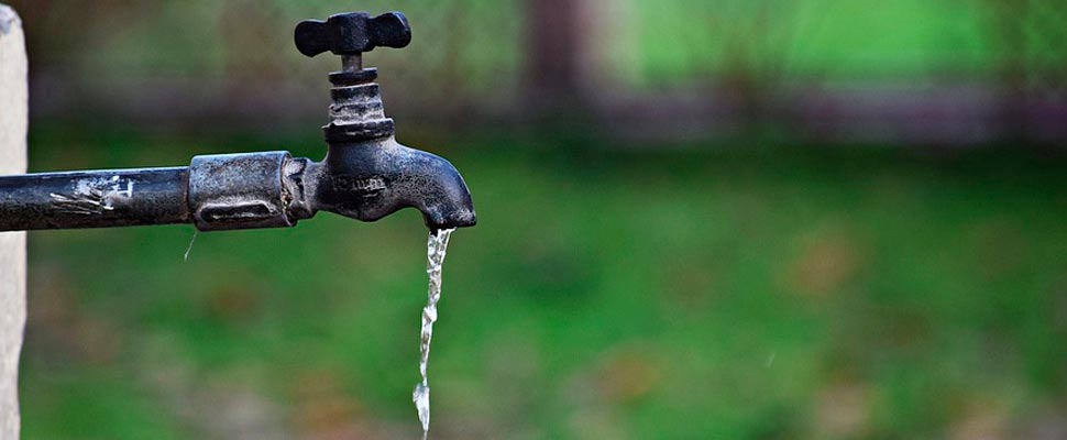 2021-02-22_15_022021-02-22_15_0120210223_Poca-agua-potable-debido-al-frIo-en-Texas