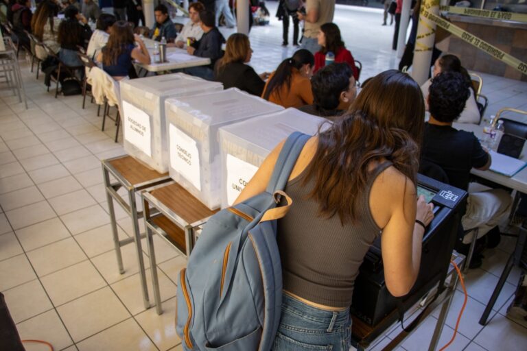 93215bbc-41eb-4b39-9759-3c377446f979