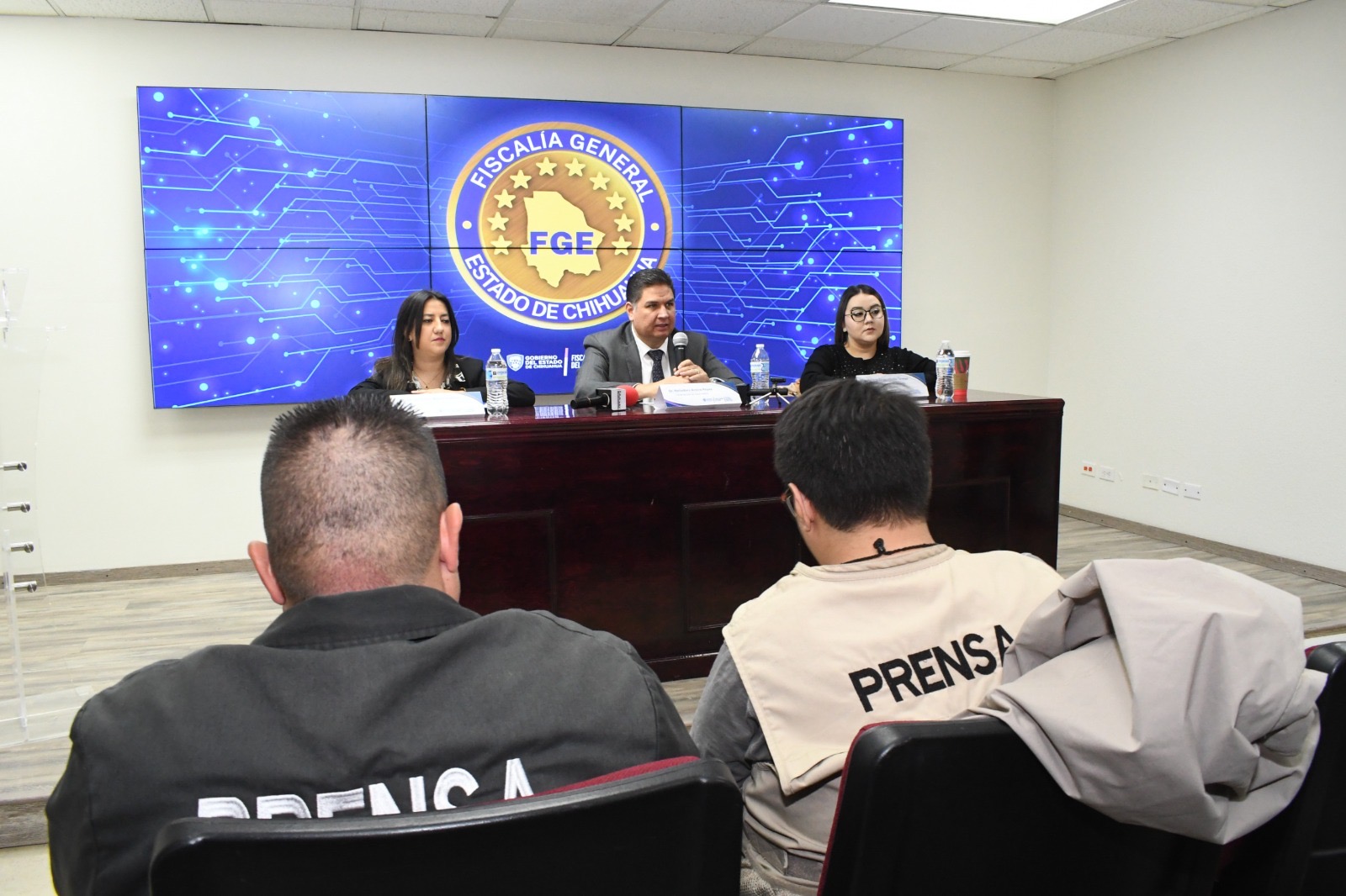 f67b66ae-027b-43f2-b5fe-2fb893387595