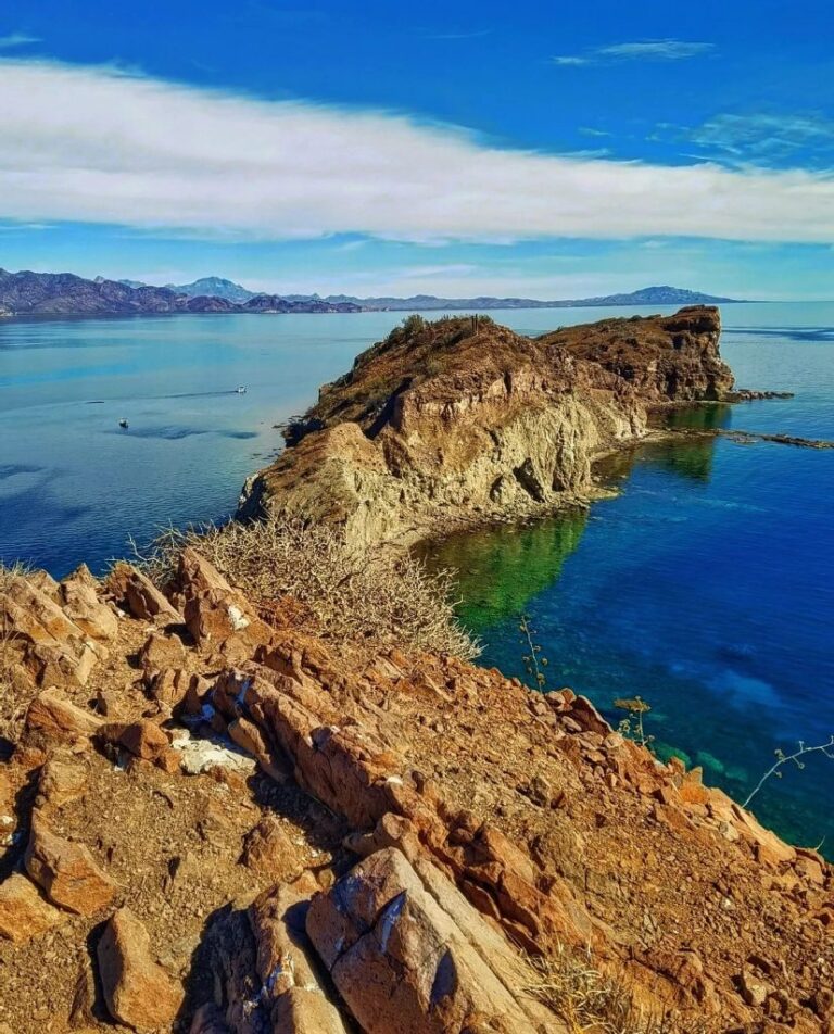 parque-nacional-bahia-de-loreto-826x1024