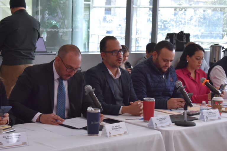 035a5b6c-a5fd-4dc6-861b-1cce0ca465ca