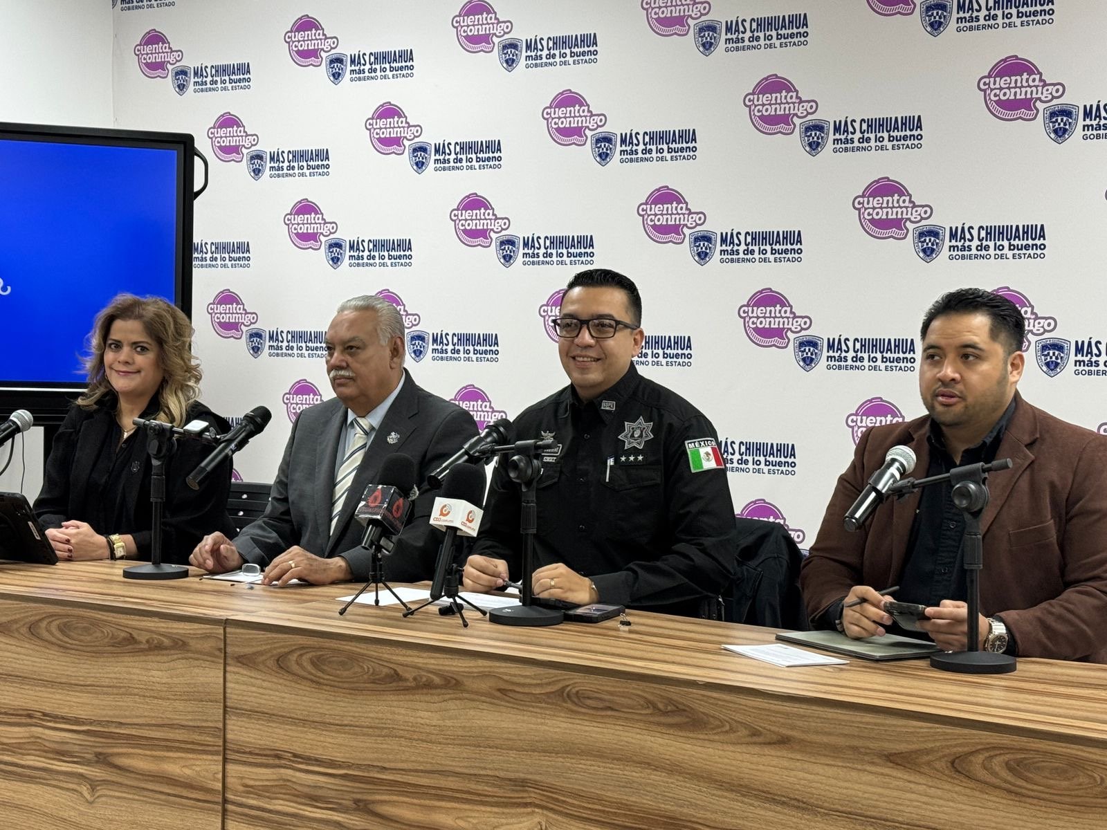 166c698f-2849-44b0-a995-4df306affc6f