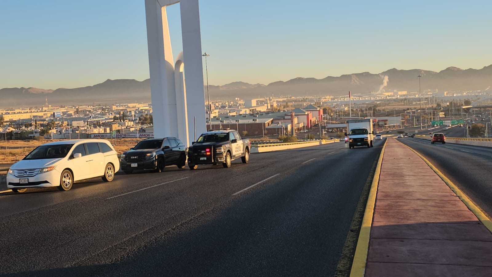 99b766f1-821a-4e85-a8fd-b6e84de610ac