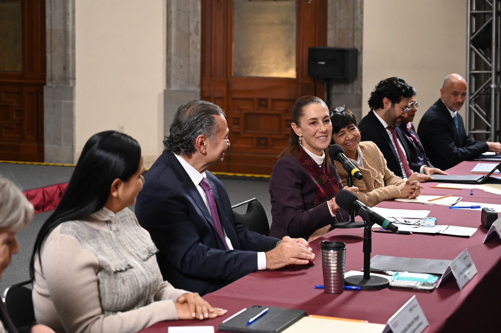 b660f921-f733-45bc-98fa-c1ab43cb8177