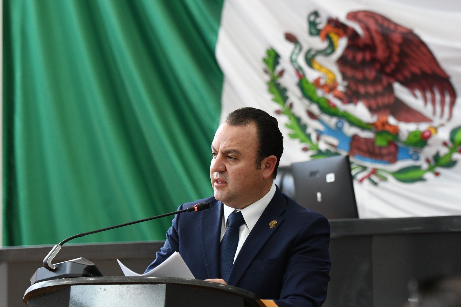 e8a0b79c-8e6a-47d3-acc4-b43c6008fae1