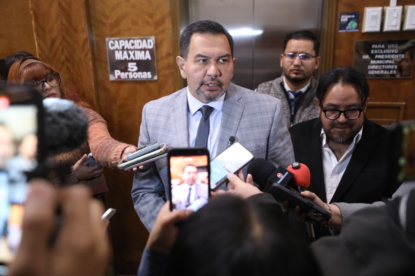 1a12f609-432c-4381-aea4-5cce22cd72c8