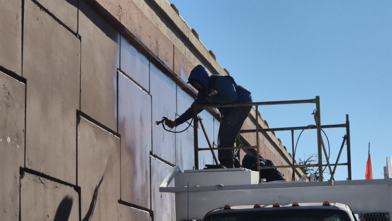 1b3b49c2-55e4-4398-8b6b-7a33ee390d54