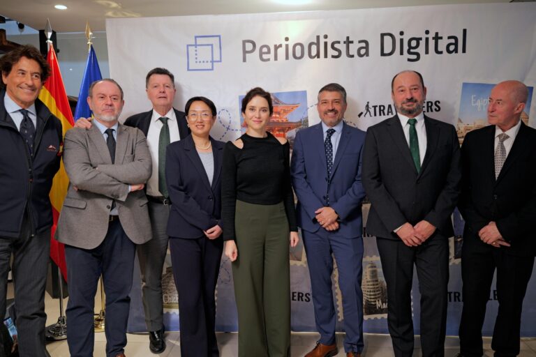 70b79584-42a5-4afc-b329-7302efa16128