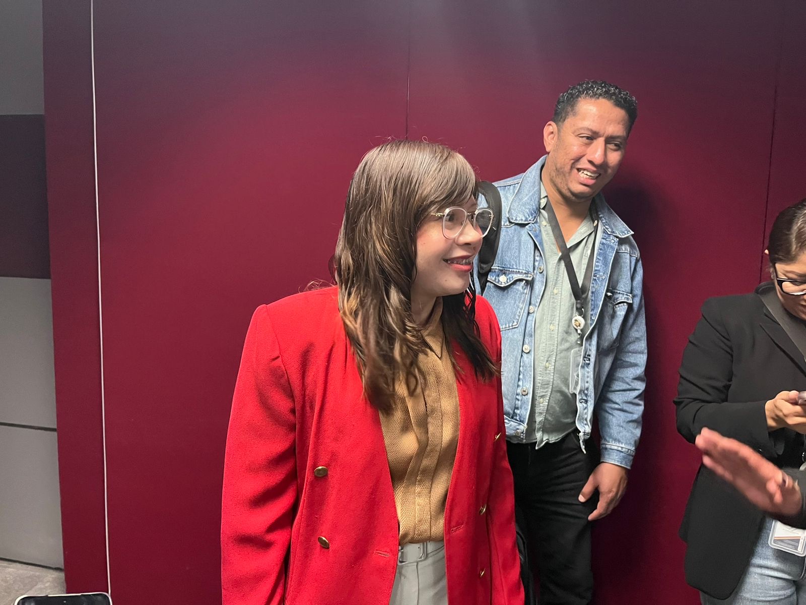 938c3e7c-3c4f-4a00-a3e3-7e49d70db551