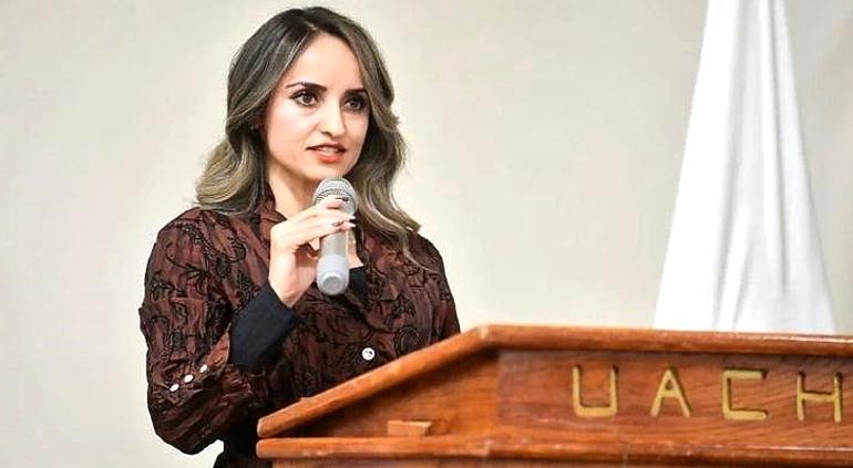 principal_dra-yesenia-mendoza-jefa-del-departamento-de-investigacion-de-la-uach-2