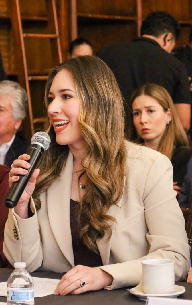 21df49e1-1ba9-455c-a3dc-9e8afcc3766b