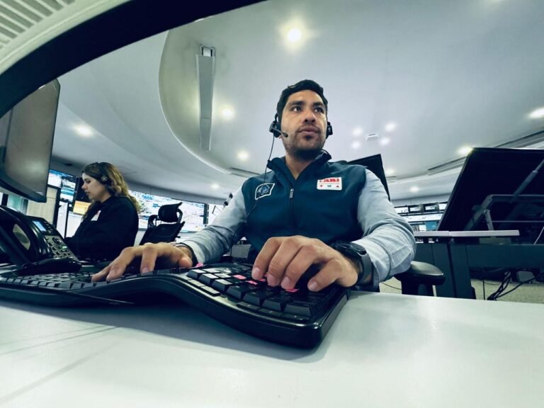 2f2d7404-c106-4a84-aaa2-18c21aaa3c57