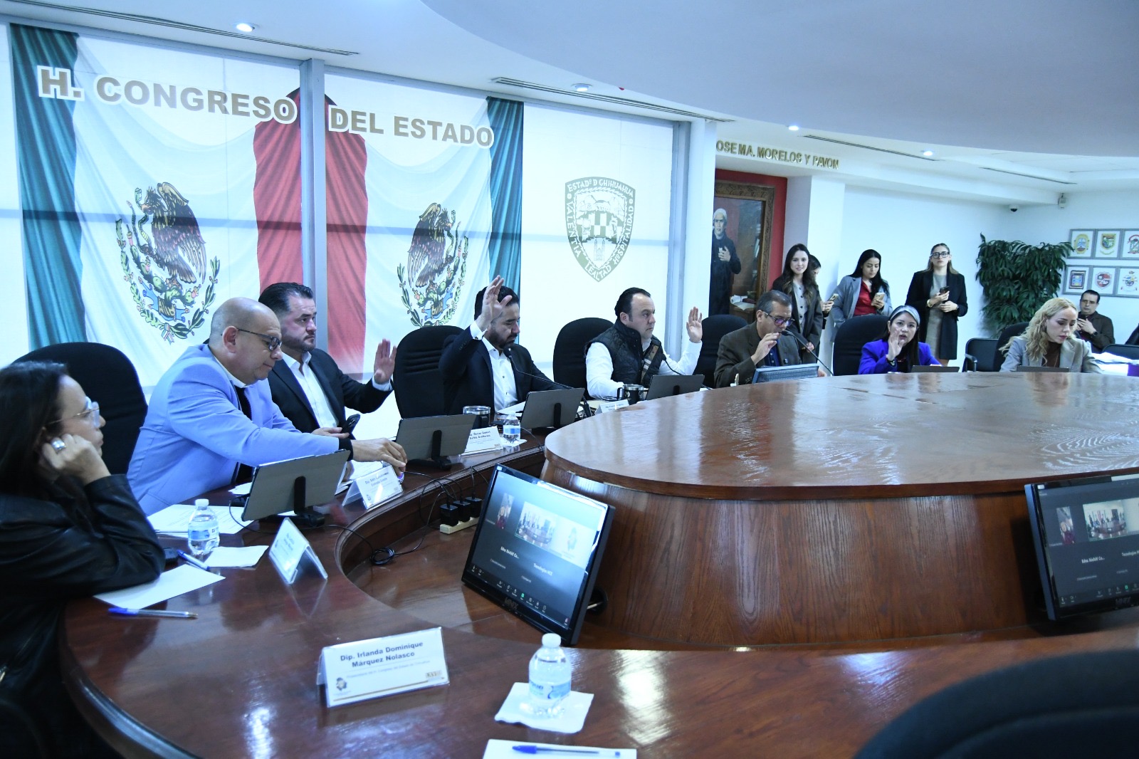 6c412d84-f734-49eb-932e-57a97beee057