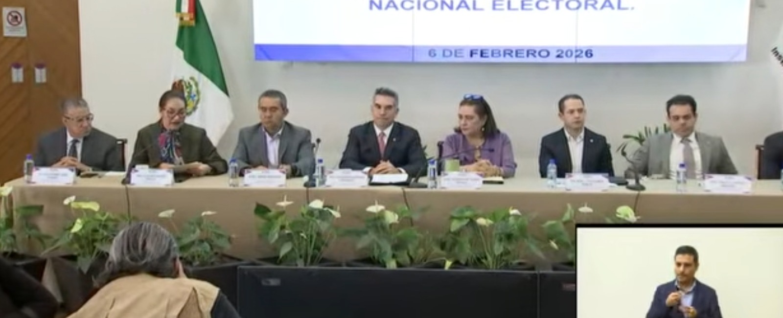 b8de9a86-12f6-49b9-a42d-f3652ae542f2