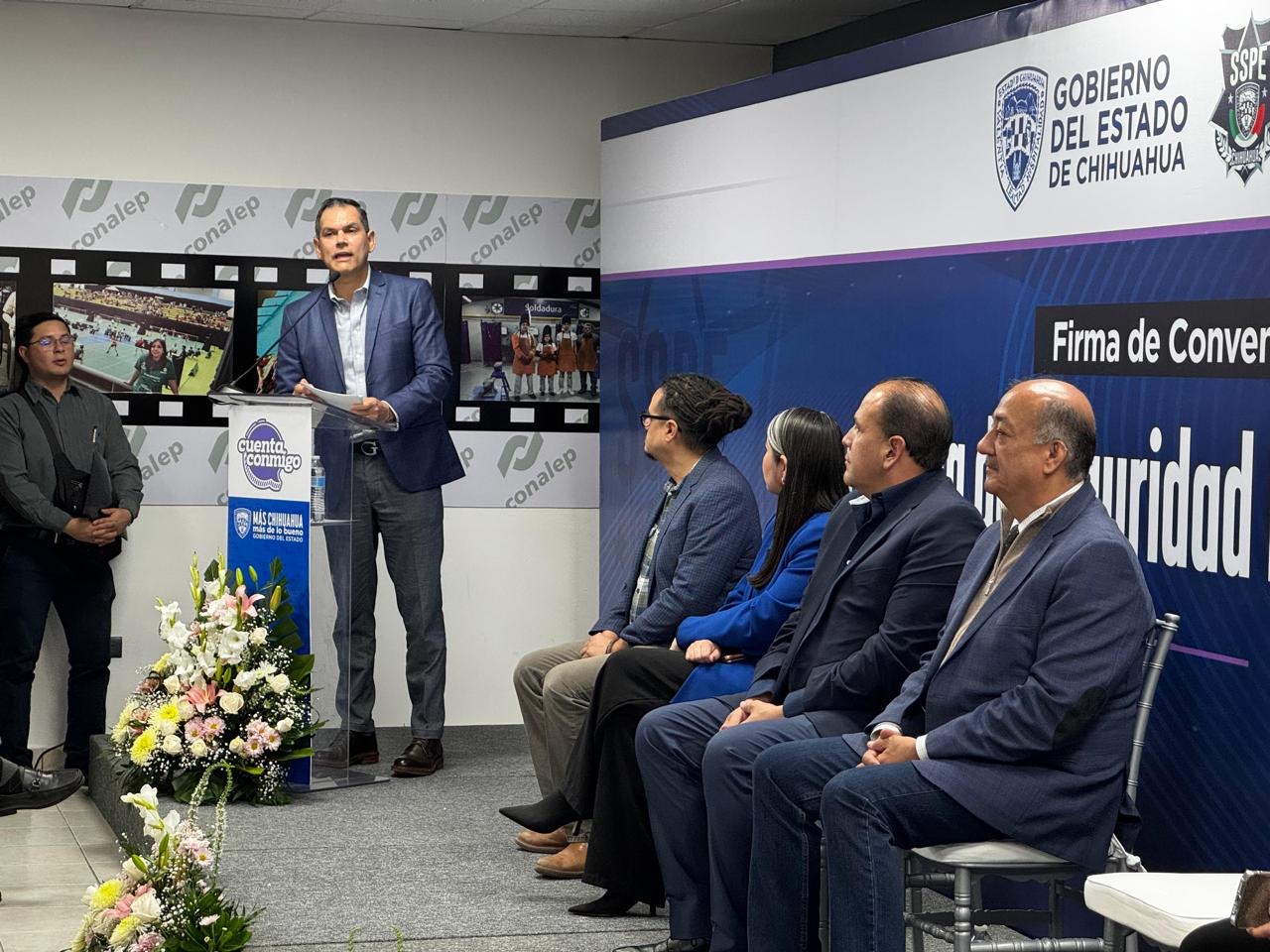 db5cba2e-8281-4beb-9fc8-0c3c16f602ed