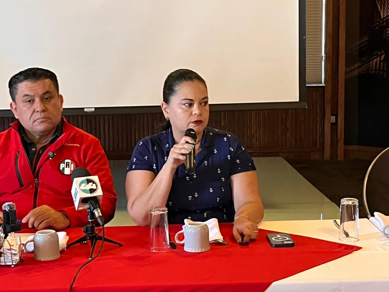 e5f647d8-ebae-48c9-9726-87f741622b10