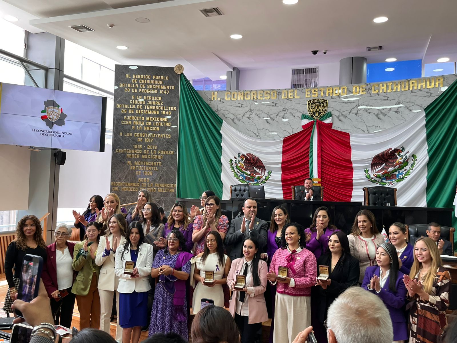 12d9d856-4044-4495-9012-0016f5802d6d