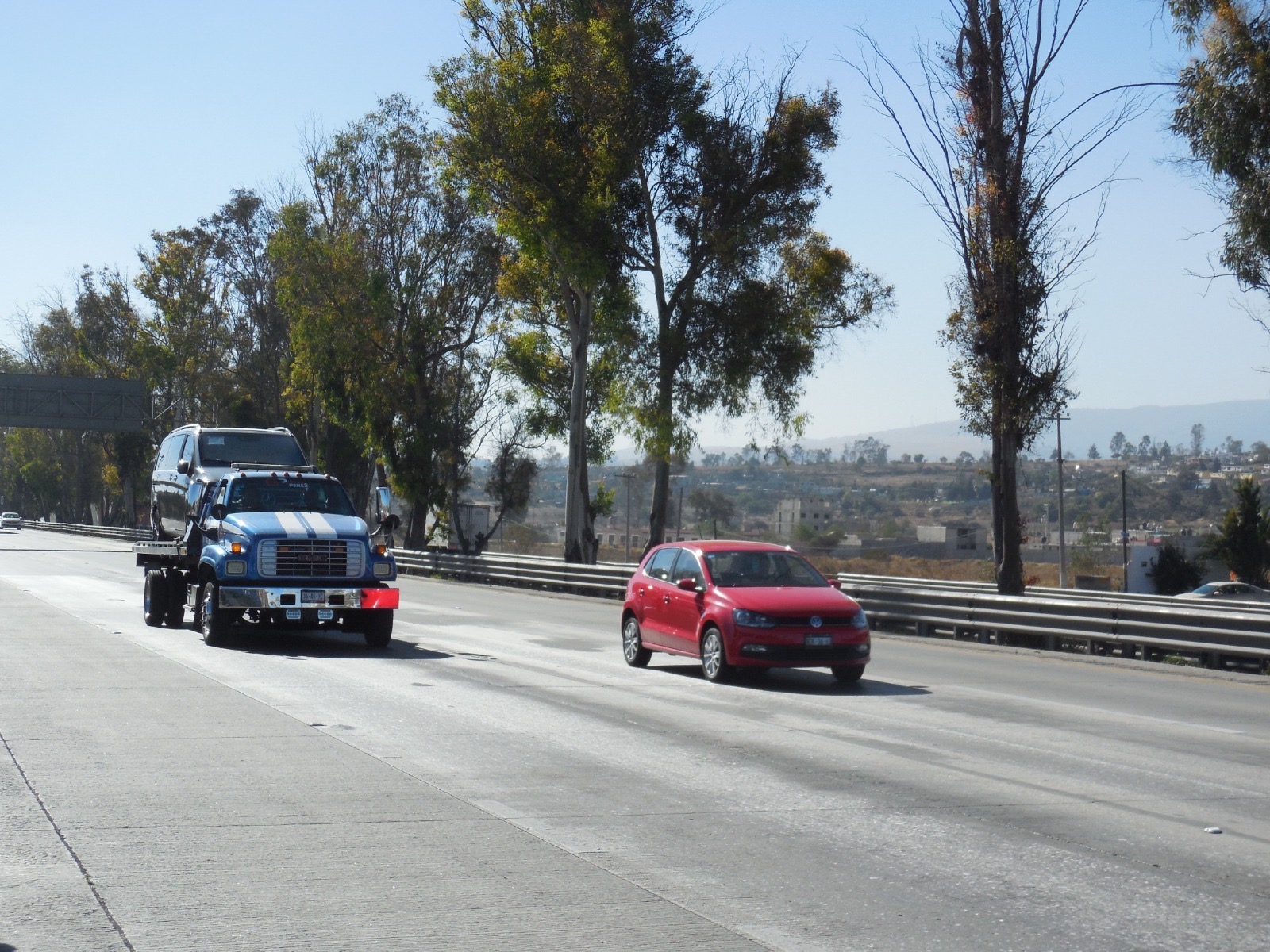 2a1a32f3-5984-44b1-a5af-e213451064bd