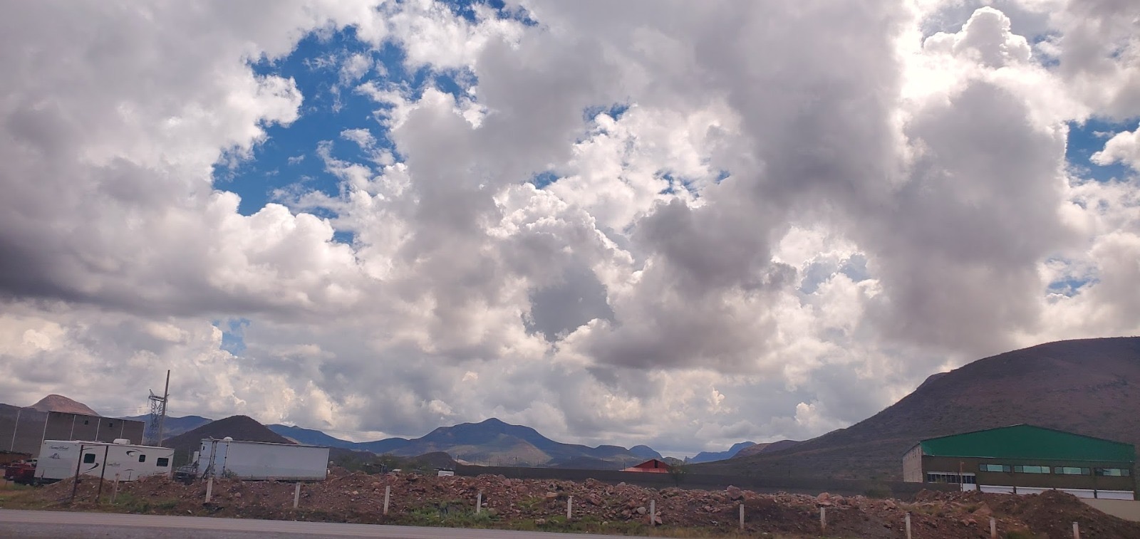 2f6e3274-f9ba-484c-8a8b-eeeed92a64a2