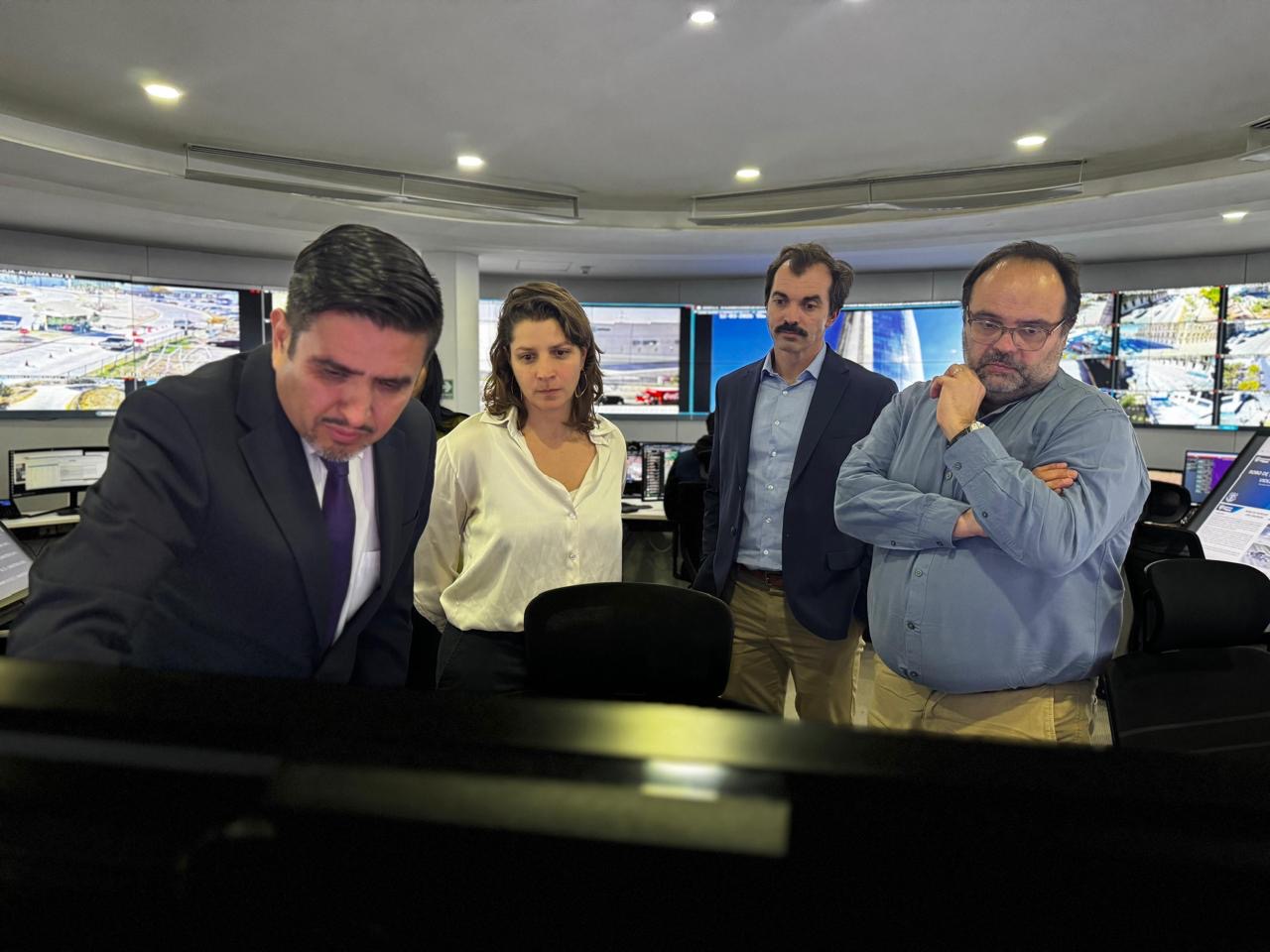 3dc970c7-148f-4dd1-8e1c-bf94dad9a292