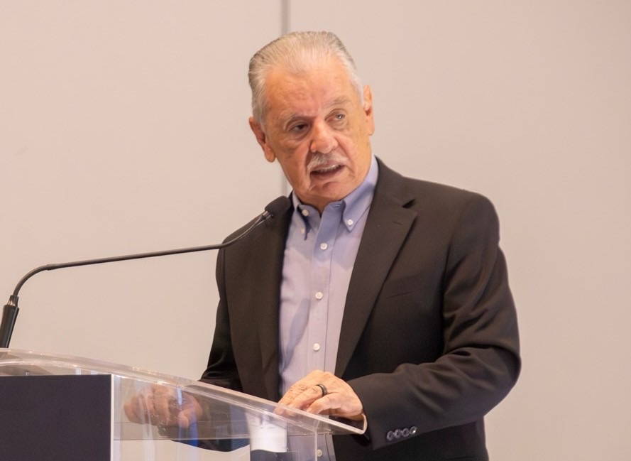 7aa1e550-8471-48a5-aaec-eda3c524dab0