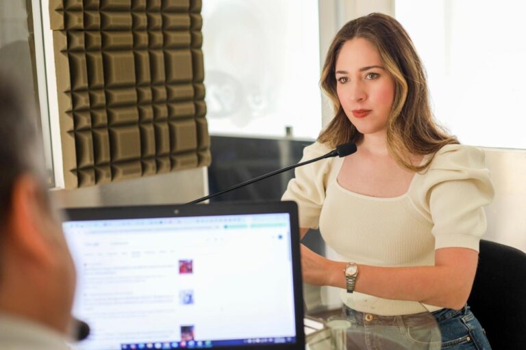 98078233-c52b-4ccf-a6b0-93a8664278dc