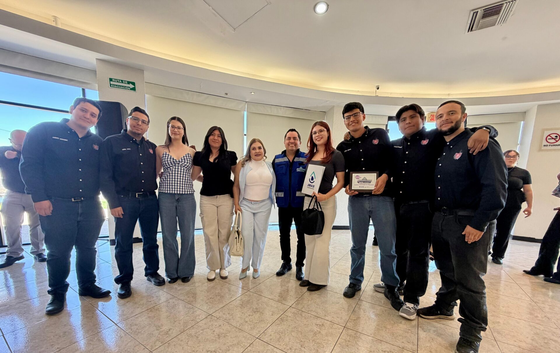 c3ad9989-b82f-46ea-9403-39966cab3bbe