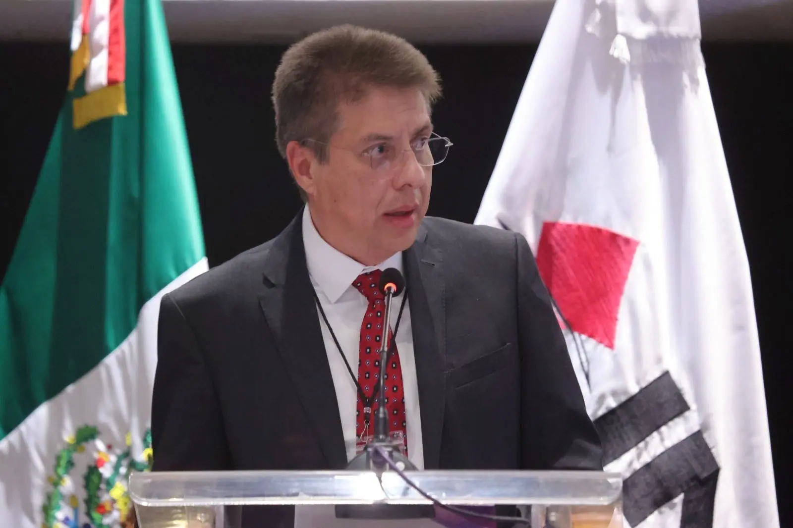 7b2d61e2-cbd1-48dc-9fe7-8bb2e685671f