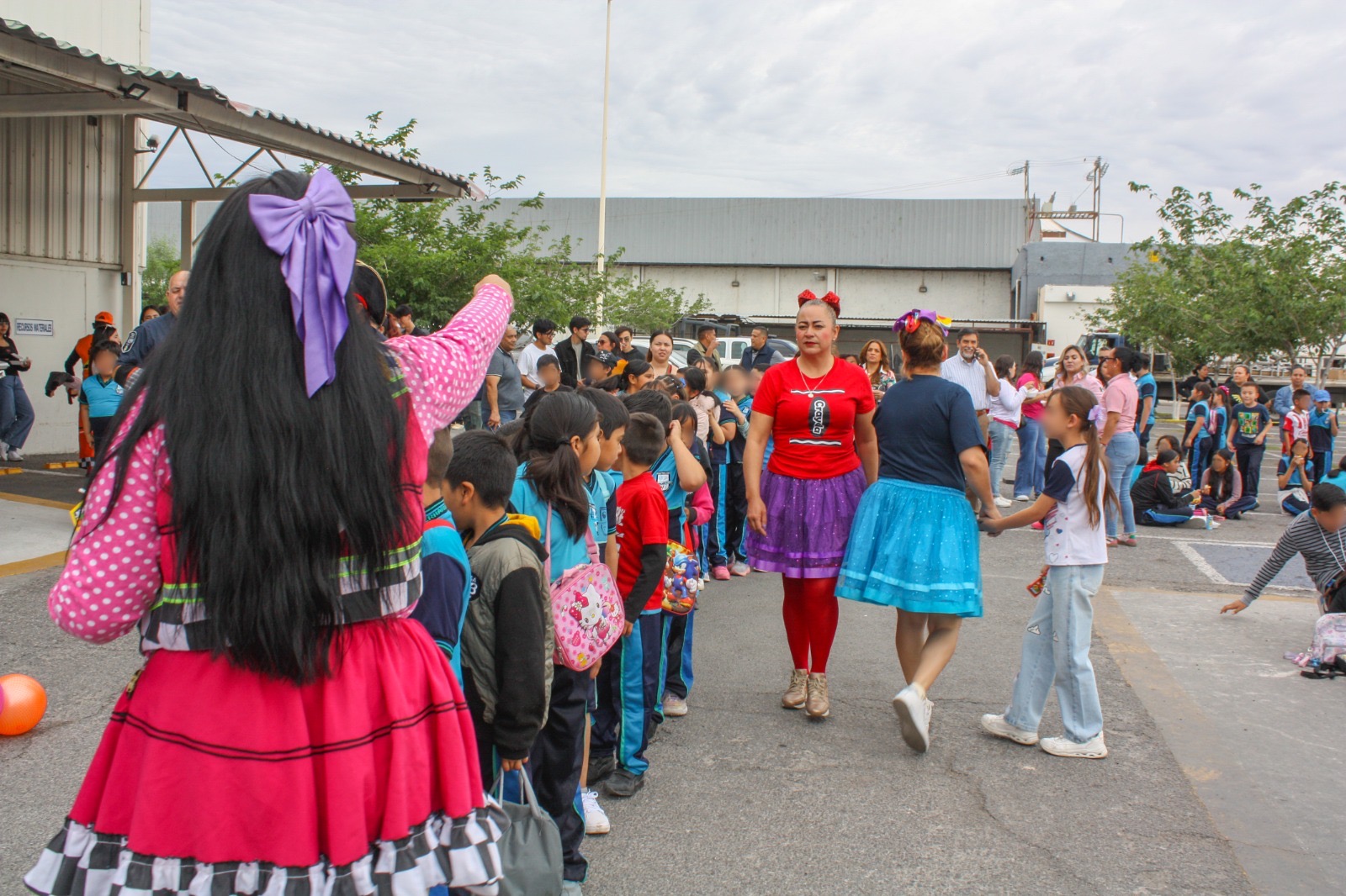 b40bb551-b4b9-4045-9523-467f0d2f25a4