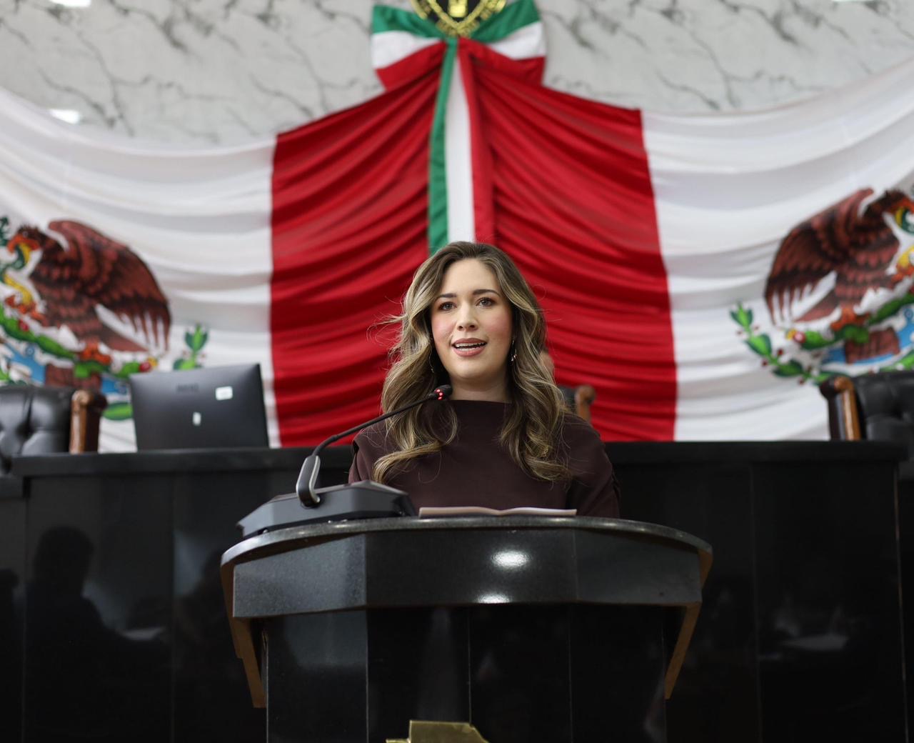 e8e44c56-b748-4374-83cb-f94313d95361