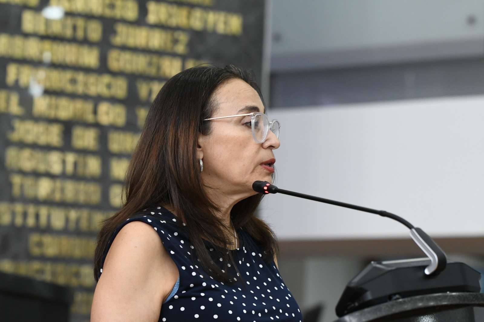 f4e5fae3-00e0-452d-8844-b8bb85fb7780