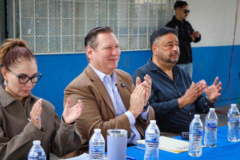 f52451bf-1ae1-4904-ab1b-d3a9493df32e