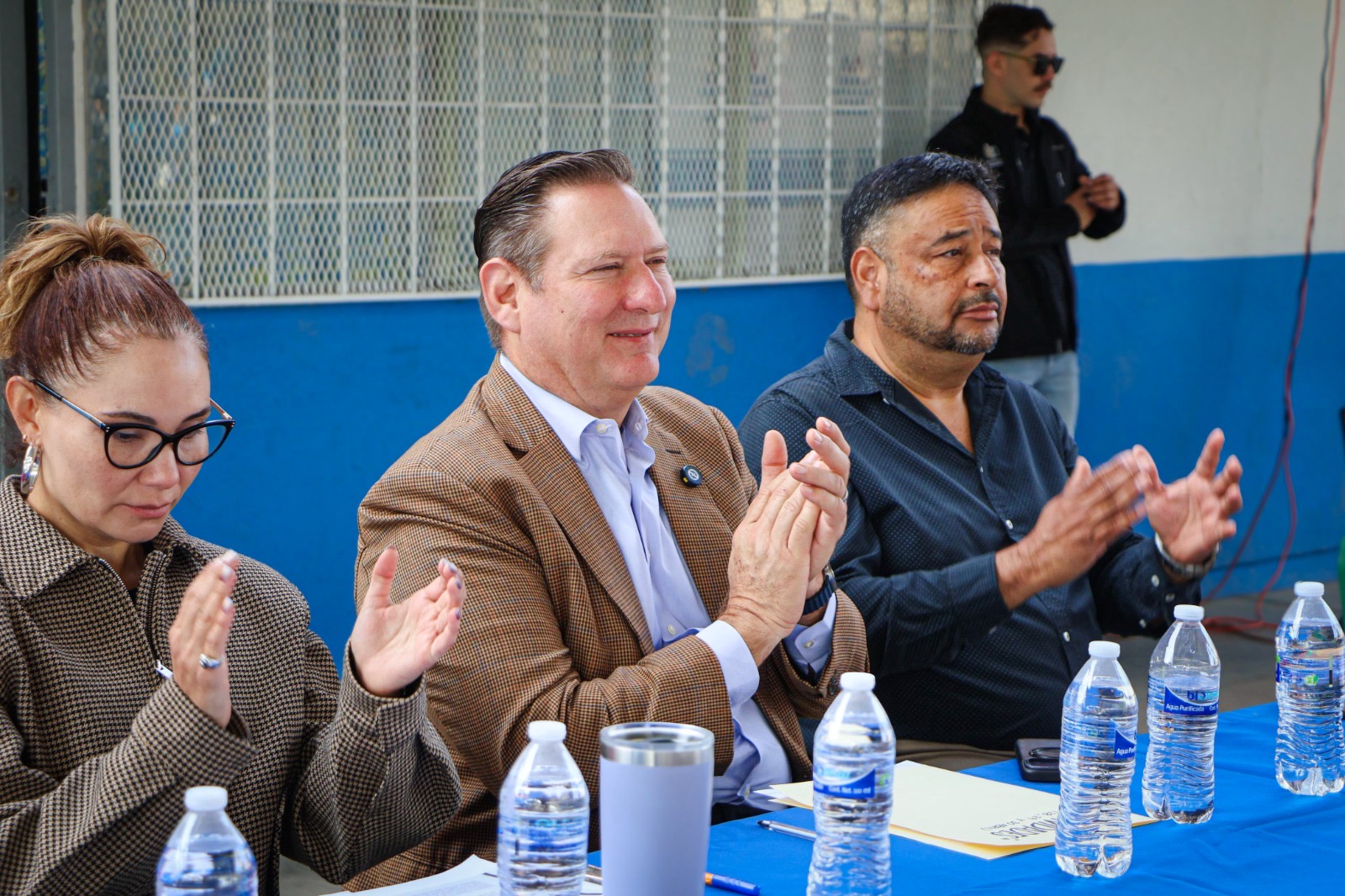 f52451bf-1ae1-4904-ab1b-d3a9493df32e