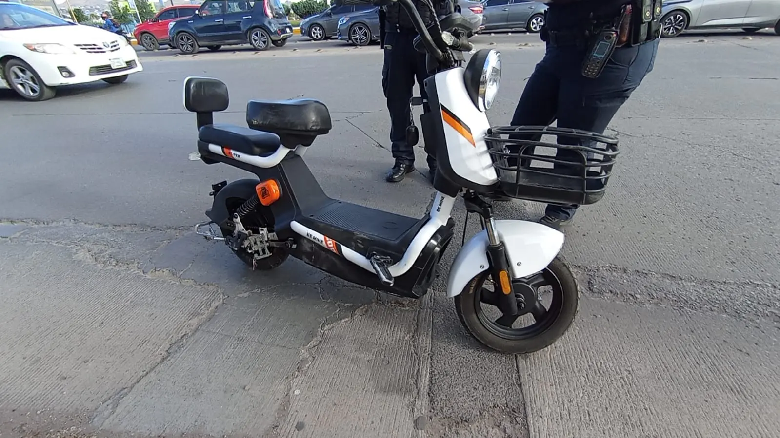 f7080dff-c7b2-45c3-87f2-38b61aa1eb45