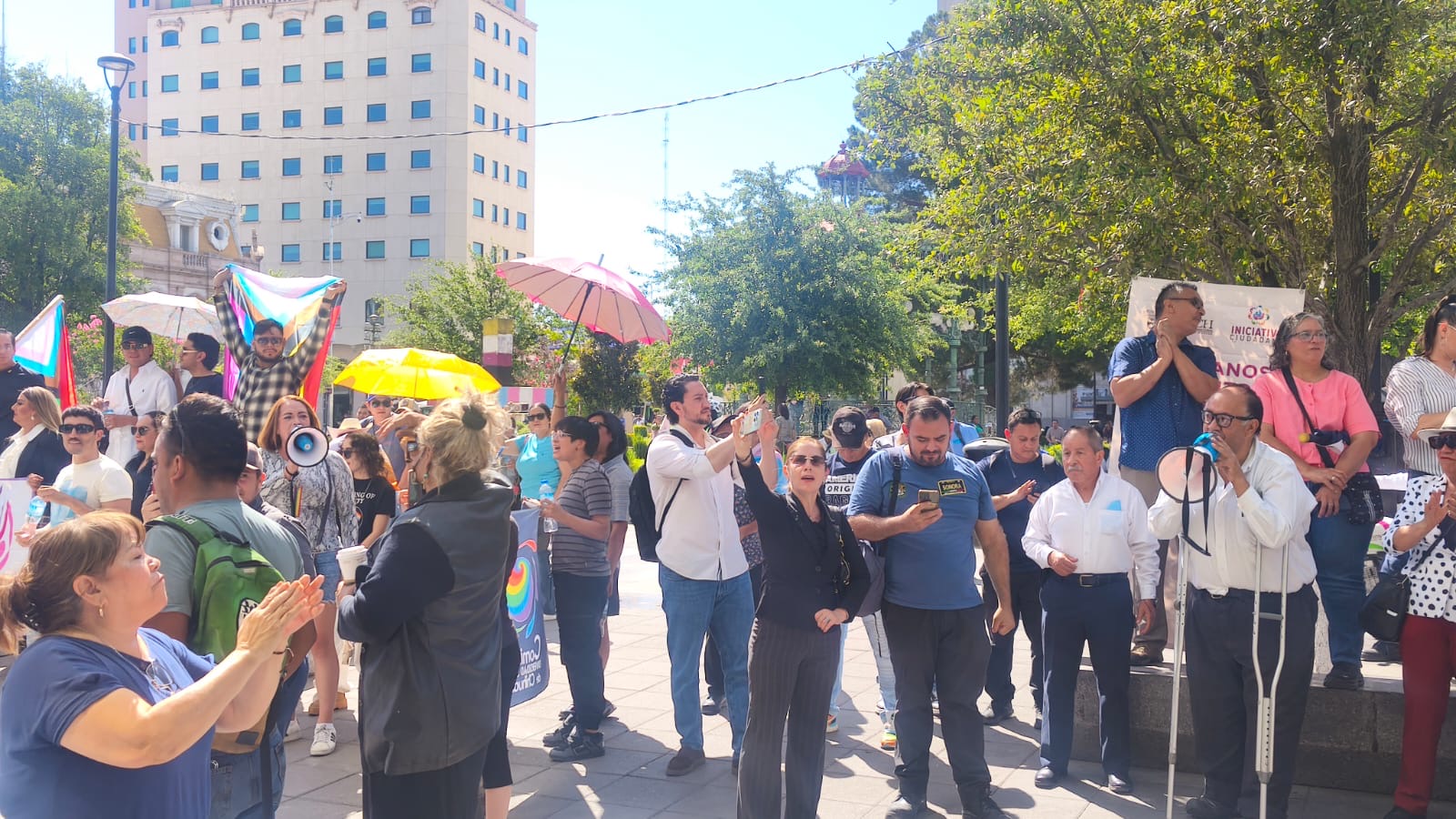 772c7a27-65a0-4203-bb41-a80dbfe42c02