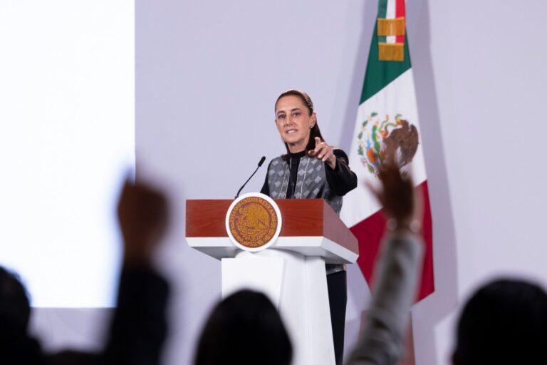 071026 CSP CONFERENCIA MATUTINA 8