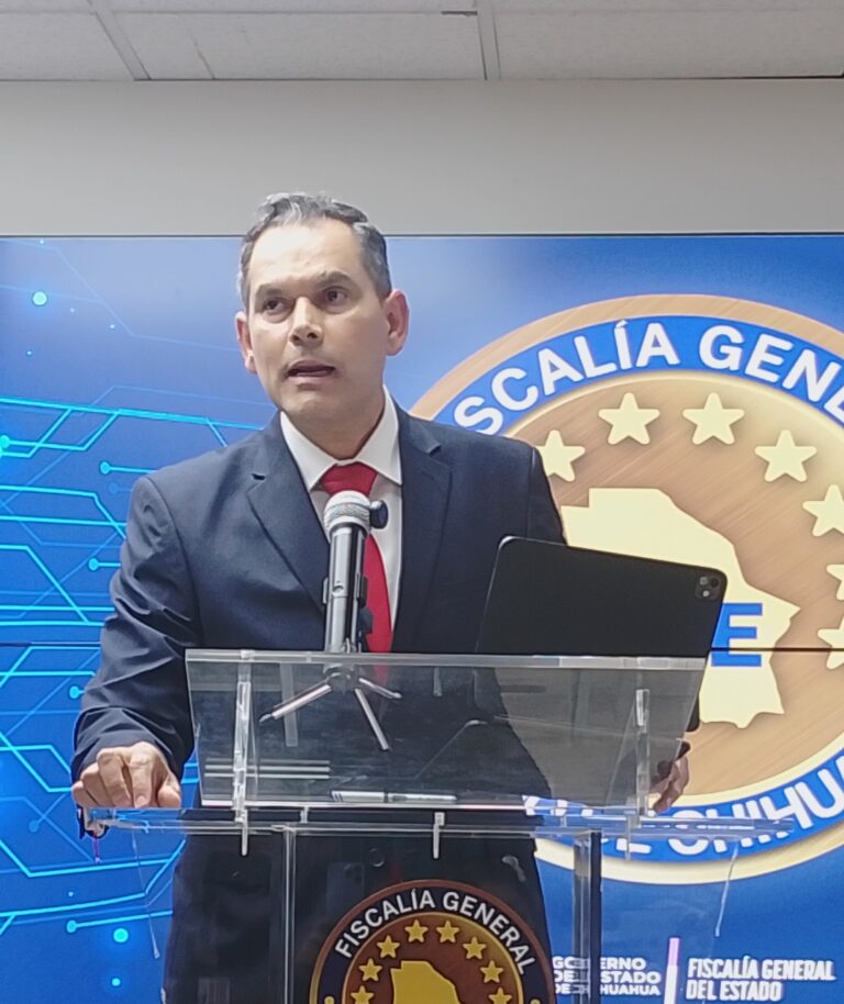 gil loya